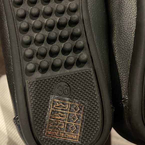 Brand new Black moccasins loafers women’s size 5 - Picture 6 of 9